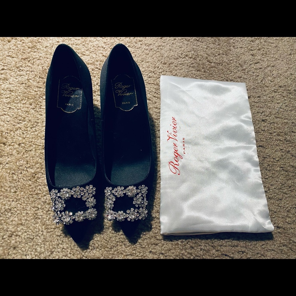 Roger Vivier Buckle Pump
